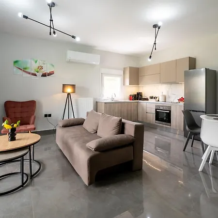 Casa Montagna ヴィラ フロリナ